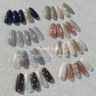 ネイル eyenailm 🌼のネイルデザイン