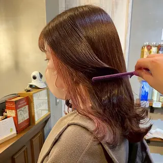 ミディアム perm/color mana🎀🤍のヘアスタイル