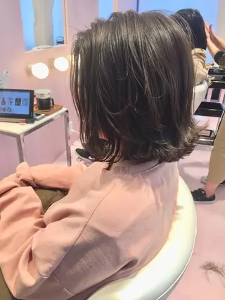 ミディアム 所渉/韓国レイヤー /ウルフカットのヘアスタイル