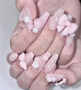 ネイル NiJi Nailsのネイルデザイン