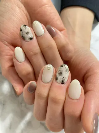 ネイル ecrin (エクラン)のネイルデザイン