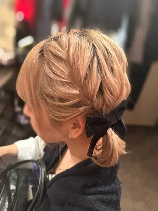 ミディアム ヘアアレンジ 石井 綺乃のヘアスタイル