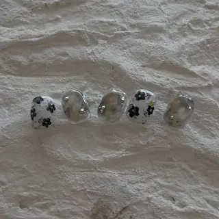 ネイル 🎀 Hiyubi._.nail 🫧所属・🎀フェイ フェイ🫧💗のネイルデザイン