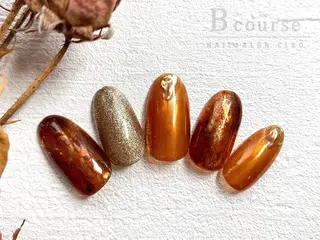 ネイル Cleo伏見店🌿 Momokaのネイルデザイン