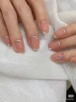 ネイル THE ONE 小川のネイルデザイン