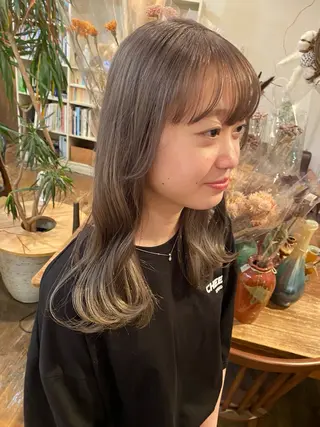 セミロング A10vi010所属・🕊なかむら なおこ🕊のヘアスタイル