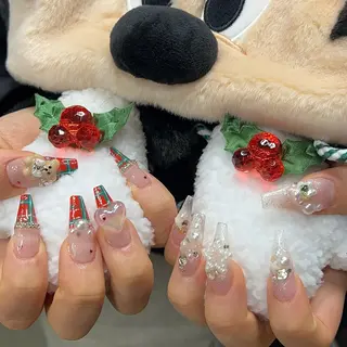 ネイル MODA MANAMIᵕ̈のネイルデザイン