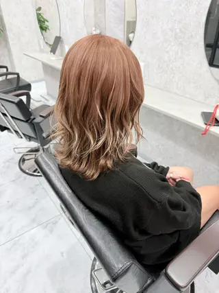 ショート カラー 🌺ハイトーン🌺 矢葺 なぎさ🌺🌺のヘアスタイル