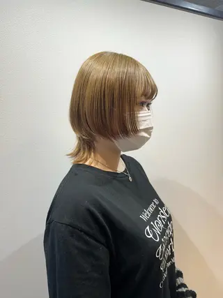 ミディアム ユナ🎀レイヤー /韓国/ハイトーンのヘアスタイル