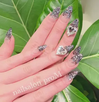 ネイル *･*MIMnail *･゜ﾟ･*:･*のネイルデザイン