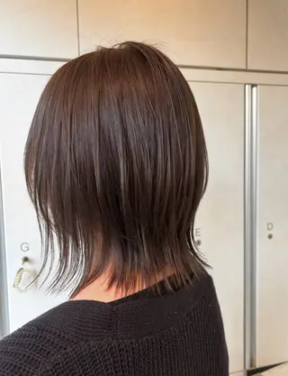 ミディアム Iris by artina 武蔵小杉店【イリス バイ アルティナ】所属・🎼レイヤー/顔周り カット/nene♬のヘアスタイル