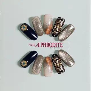 ネイル Nail  Aphroditeのネイルデザイン