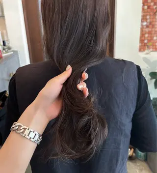 ロング THOiRY 栄所属・縮毛矯正/髪質改善/ 伊藤愛のヘアスタイル