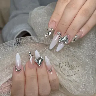 ネイル Maggie. Rのネイルデザイン