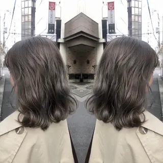 ミディアム カラー M IIのヘアスタイル