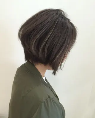 カラー Batta所属・坂上 岳のヘアスタイル