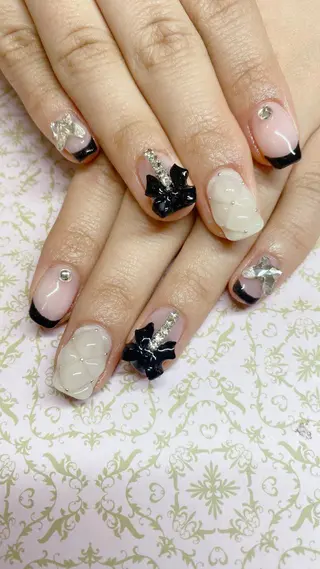 ネイル Piacere所属・Piacere 絵美のネイルデザイン