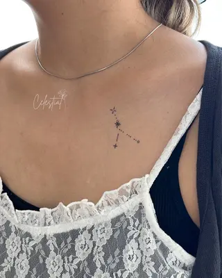 Celestial nailのネイルデザイン