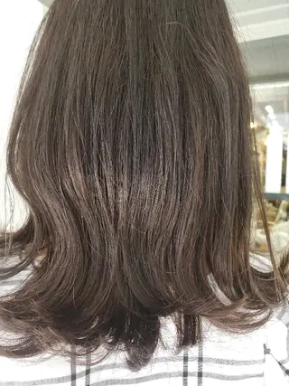 セミロング えんどう みほのヘアスタイル