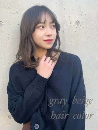 ミディアム カラー M.SLASH 辻 孝志のヘアスタイル