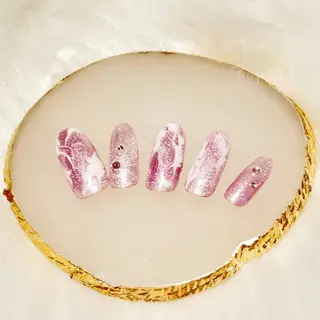 ネイル 伊藤 アップネイルのネイルデザイン