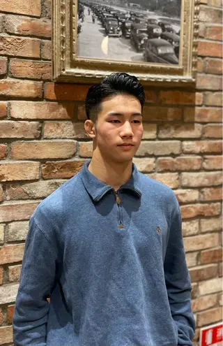 ショート ヒロ銀座　　　御徒町所属・ヒロ銀座　小林 透真のヘアスタイル