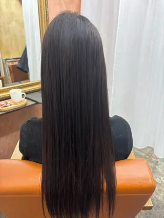 ロング 大本 涼風のヘアスタイル