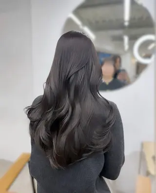 ロング カラー 坂口 誠弥のヘアスタイル