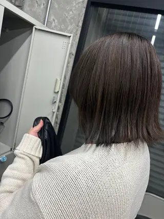 ショート カラー Moanin'所属・さが あゆかのヘアスタイル