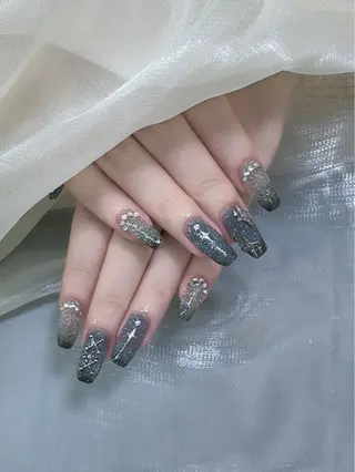 ネイル D‘OPALEサロン所属・さイ どうのネイルデザイン