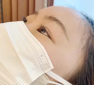 マツエク・マツパ GOSSIP所属・GOSSIP信国 瑞絵のヘアスタイル