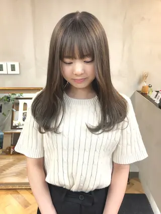 セミロング カラー ヘアアレンジ esu西梅田所属・ena/ブリーチなし 透明感・レイヤー🎀のヘアスタイル