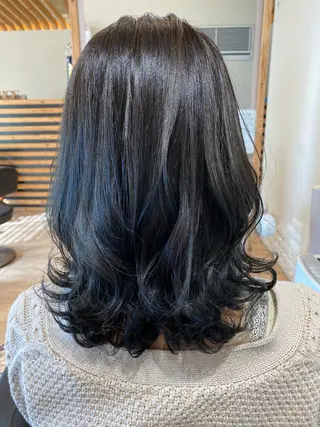 セミロング カラー 関口 友行のヘアスタイル