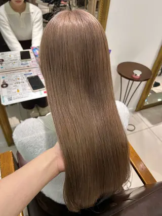 ロング ハイトーンカラー 🤍🫧 長井 律のヘアスタイル