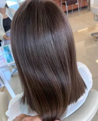 ミディアム カラー 🎀艶カラー🎀 大林未侑のヘアスタイル