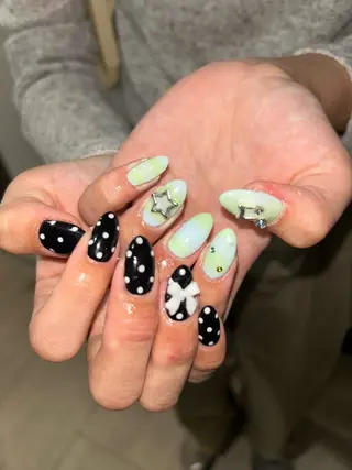 ネイル Yuni.所属・sakae yurinaのネイルデザイン