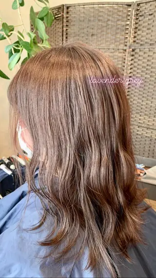 ミディアム カラー LUCIA所属・透明感カラー/ブリー チ無し/瀧田恭平のヘアスタイル