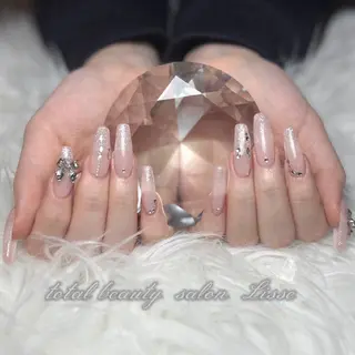 ネイル totalbeautysalonLisse所属・Lisse ネイル/ 脱毛/アイブロウのネイルデザイン