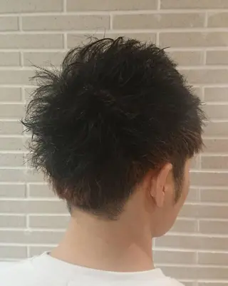 メンズ カラー パーマ ヘアアレンジ ブリーチ/ヘアケア/ 艶髪/イギチハルのヘアスタイル