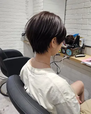 ショート Ayu🐾 ブリーチ無しカラーのヘアスタイル
