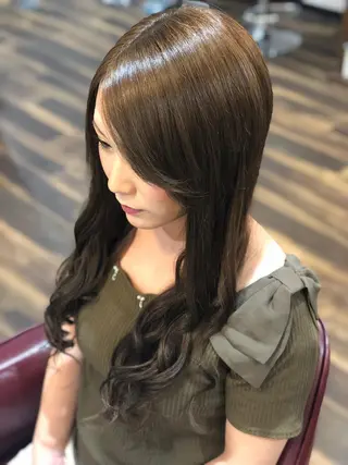 ロング Wakita Masakiのヘアスタイル