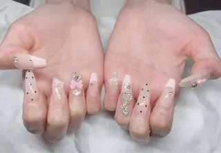 ネイル Lee Nailsのネイルデザイン