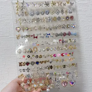 ネイル Aphrodite パラジェル認定サロンのネイルデザイン