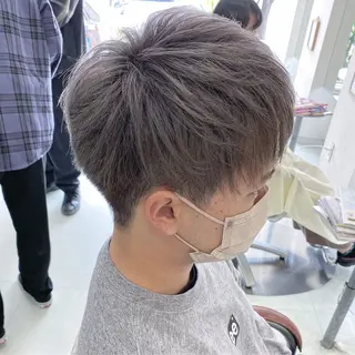 カラー 🫧透明感カラーレイ ヤースタイル松浦元海のヘアスタイル