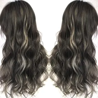 ロング カラー 井上 一平のヘアスタイル