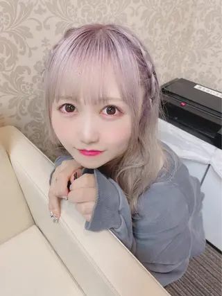 セミロング 柔らかカラー/ レイヤーYUTO🧋のヘアスタイル