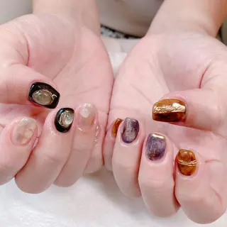 ネイル 根津 綾子のネイルデザイン