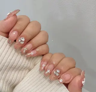 ネイル Lyna 池袋のネイルデザイン