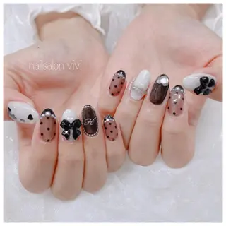ネイル ＶＩＶＩ nailsalonのネイルデザイン