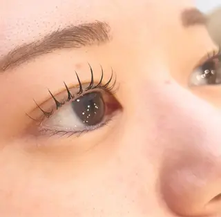 マツエク・マツパ ジョイエ 梅田店所属・joie 梅田のマツエク・マツパデザイン